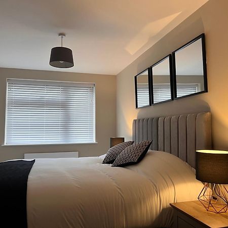 Modern Apartment - Bhx Nec - Free Secure Gated Parking Солігалл Екстер'єр фото