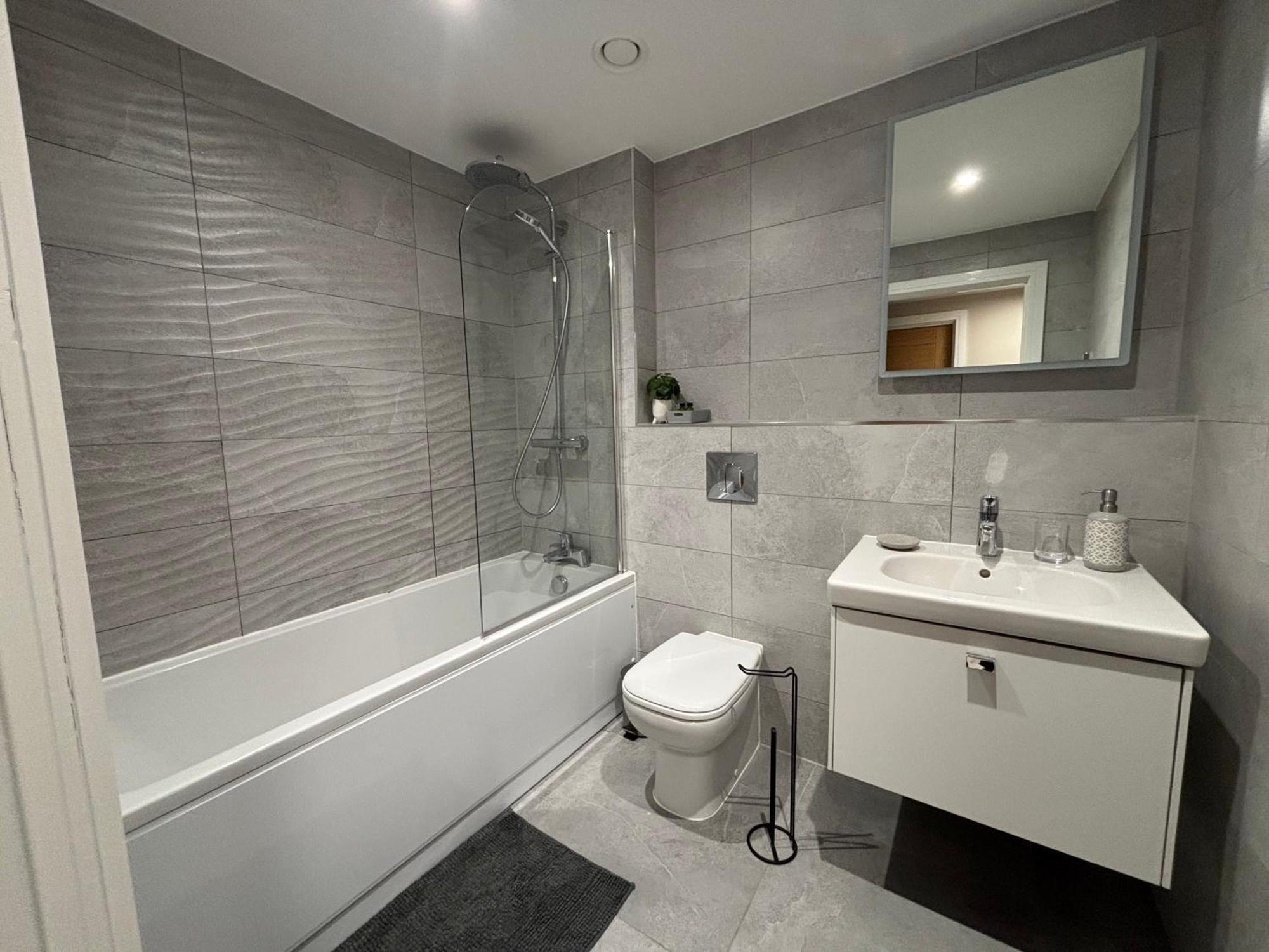 Modern Apartment - Bhx Nec - Free Secure Gated Parking Солігалл Екстер'єр фото